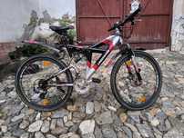 Bicicleta de vânzare.