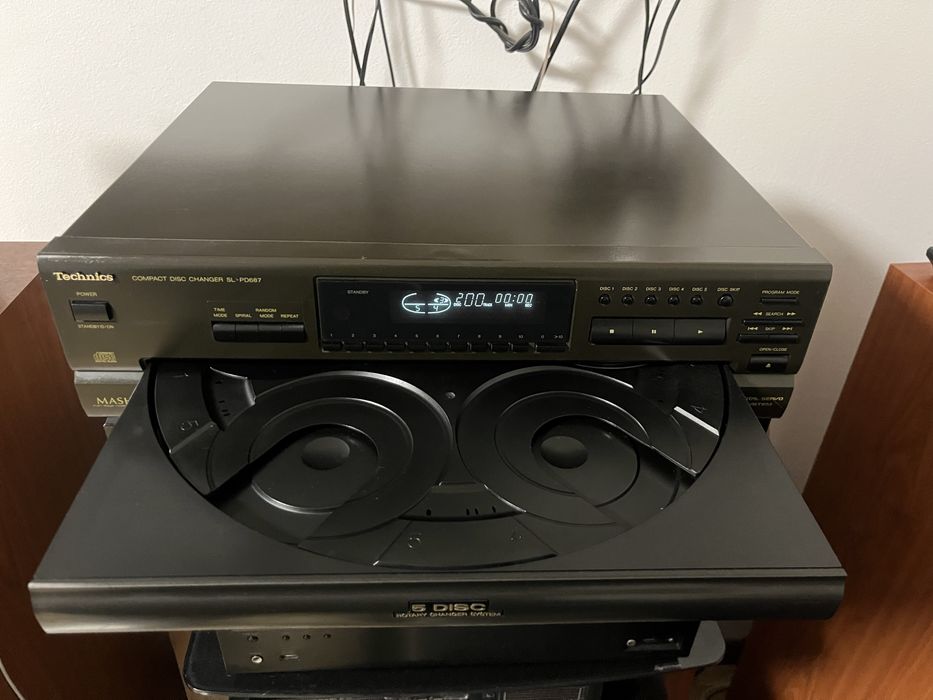Cd-player Technics SL-PD687 5 cd-uri