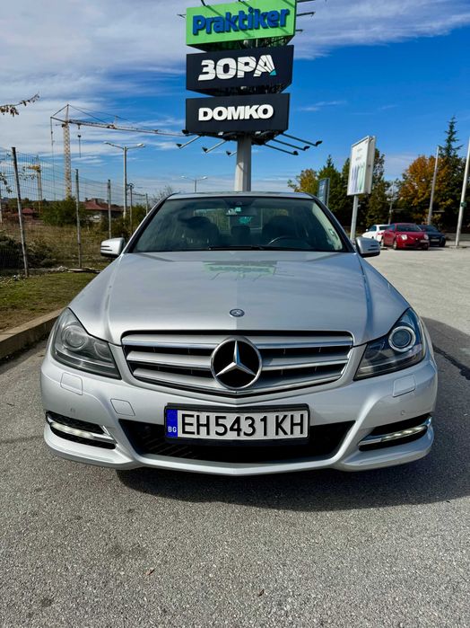 Продавам Mercedes-Benz C 180 CDI facelift