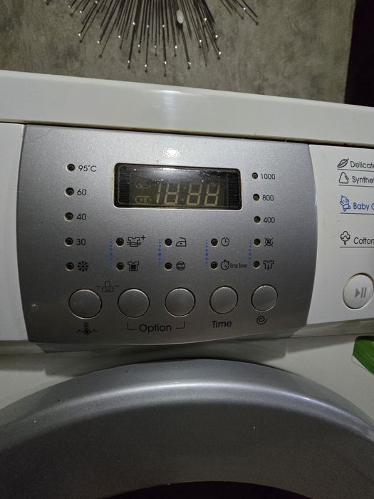 Masina de spalat rufe LG