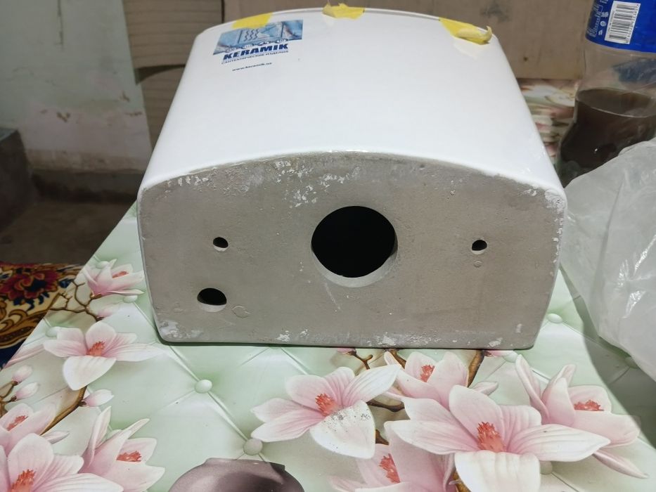 Унитаз бачок керамика янги механизими блан ишлатилмаган