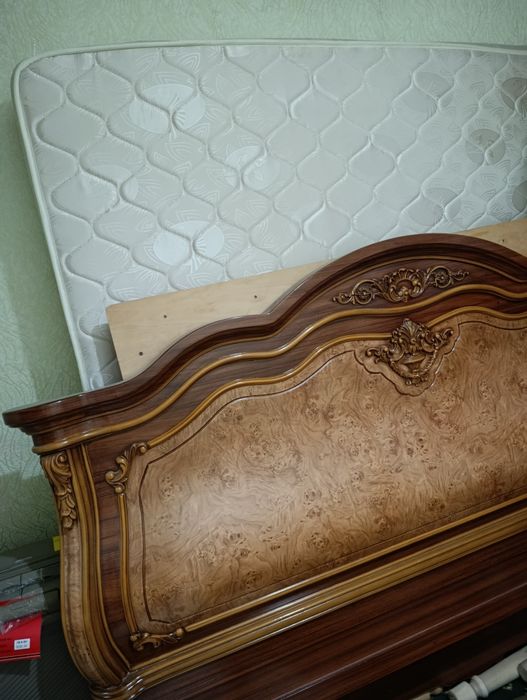 Китайский кровать