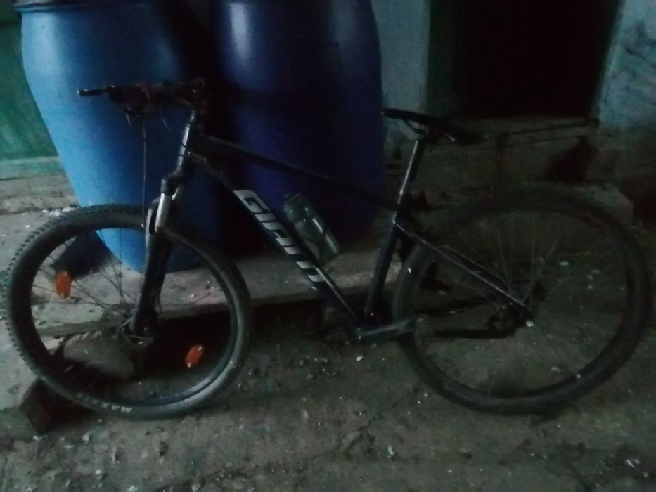 Bicicleta buna de făcut sau piese