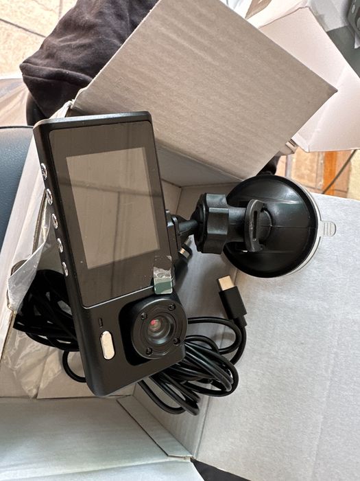 Vand camera bord auto noua