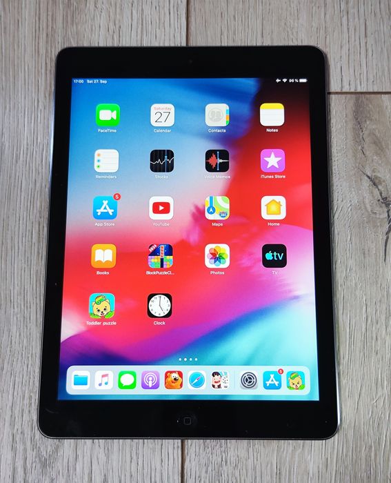 Apple iPad Air (1st gen) 16 GB Wi-Fi — funcțional, bypass activ + cabl