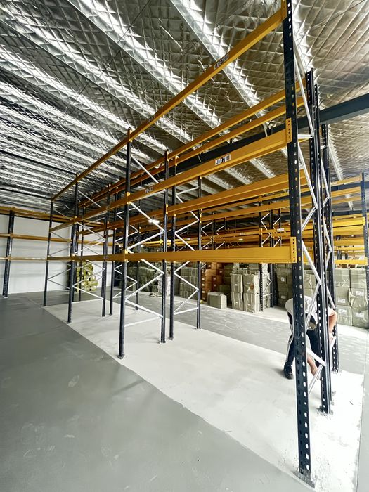 Rafturi metalice noi si sh