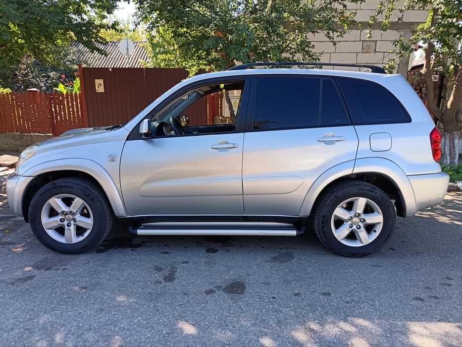 Toyota RAV4 an 2005