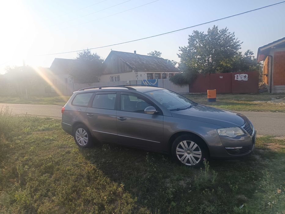 Vând urgent Passat B6 Combi