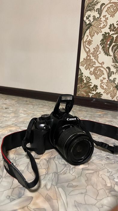 Фотопарат Canon EOS 450d