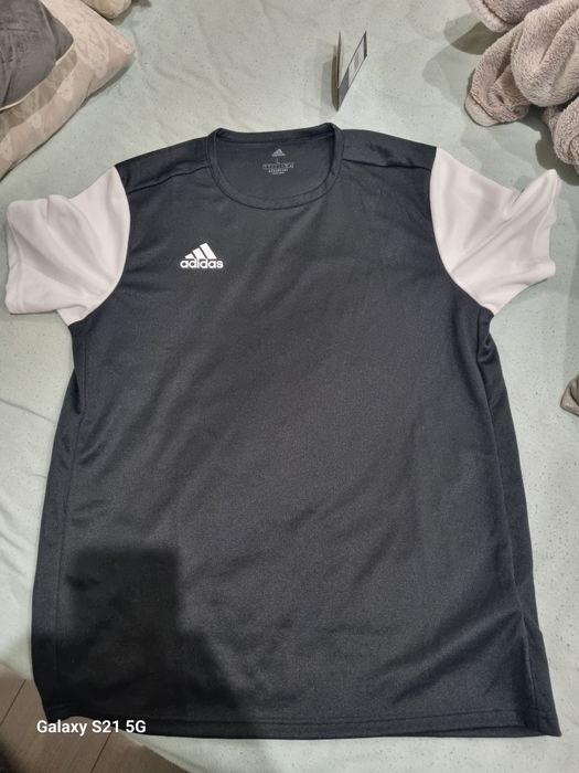 Тениска ADIDAS нова!