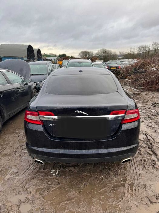 Bara spate stop stopuri Jaguar XF