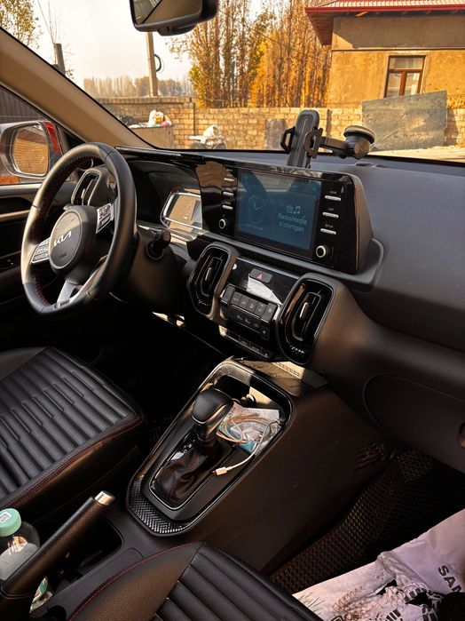 Kia sonet full pozitsiya