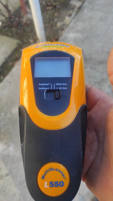 Detector electric metal zircon