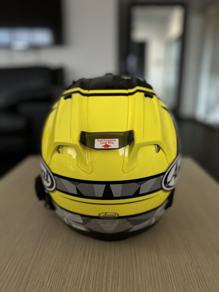 Мото каска  Arai RX-7V