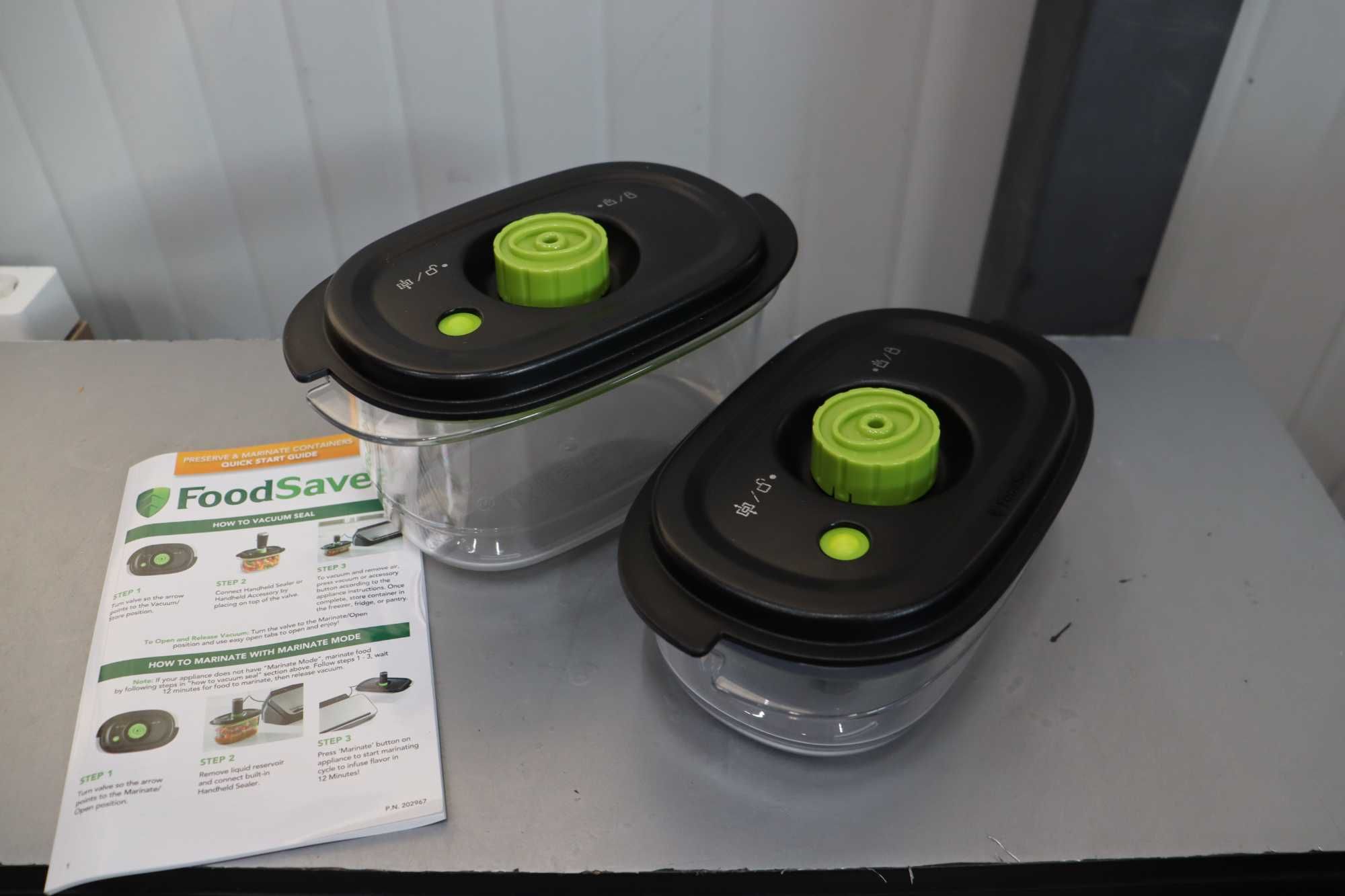 Kомплект вакуумни кутии за храна FoodSaver, 0.7 L, 1.2 L, 2бр.