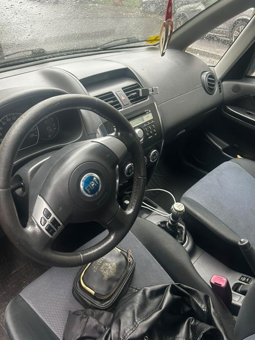 Vand Fiat Sedici Mini SUV