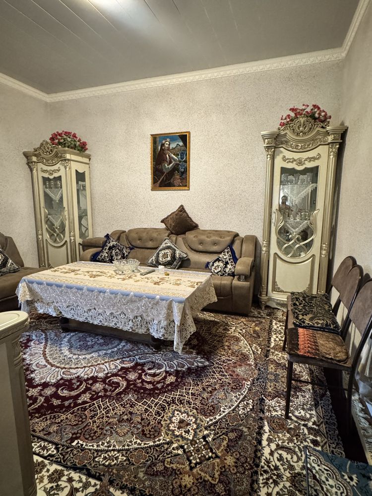 Дом 4 км 79кв + 2 соток земли