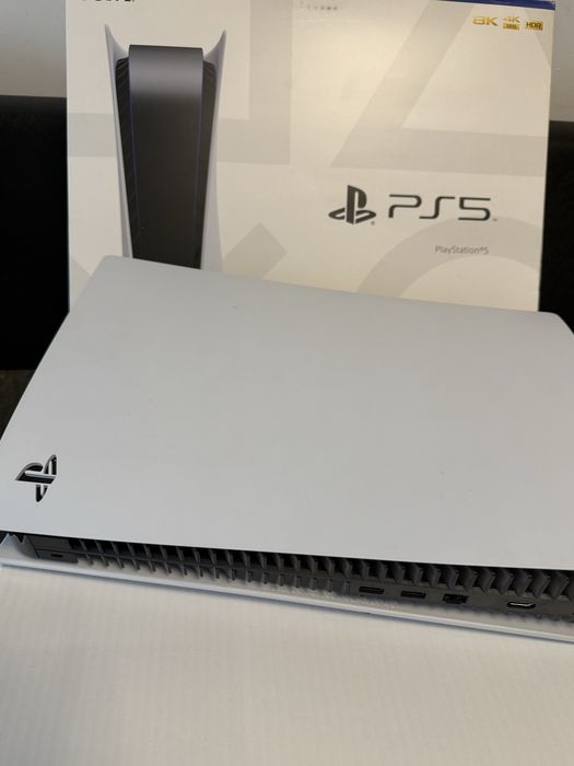 КАТО НОВ 825GB PlayStation 5 Disc PS5 PS 5 Гаранция Зора до 2025