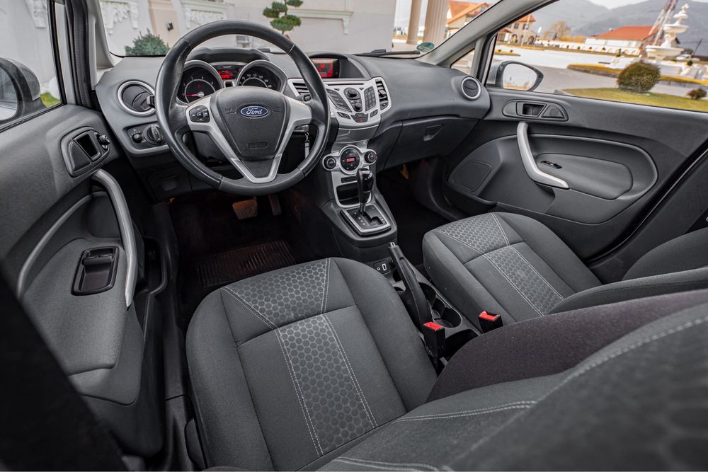 Ford Fiesta *Rate* 1,4 Benzina *Automat* 2011 *Garantie 12 Luni*