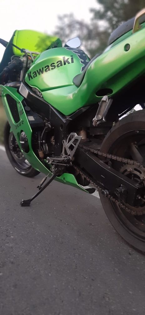 Kawasaki ninja zx6r