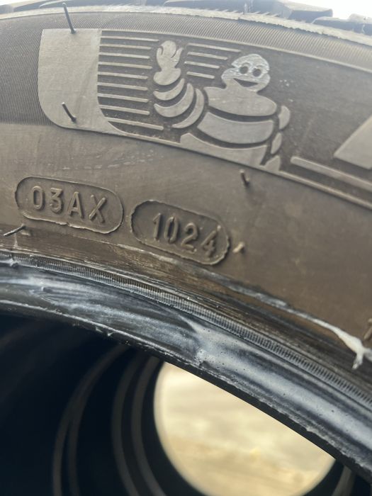 Зимни Michelin 255/55/19 dot 1024