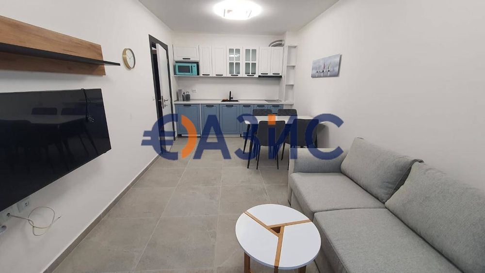 2-стаен апартамент на 4-ти етаж, комплекс Емпериум-1, Свети Влас,