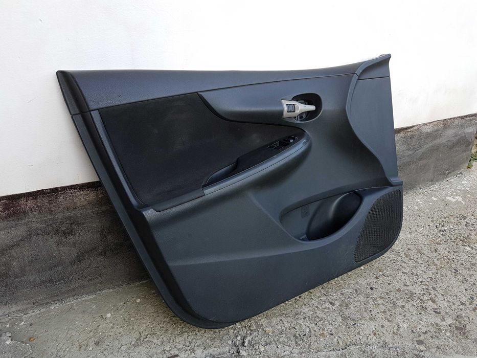 Portiera/usa stanga/dreapta fata/spate Toyota Corolla (2007-2013)