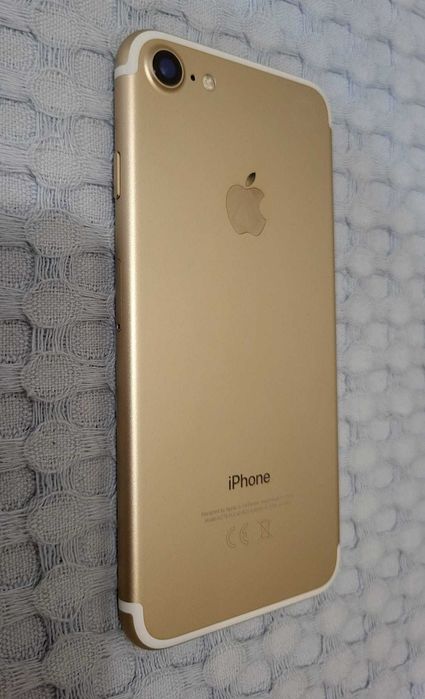 iPhone 7 Rose, 32GB, 2GB RAM, 83%Baterie