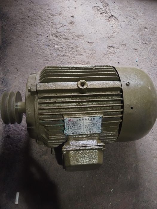 Vand motor electric 380 v 7,5 kw