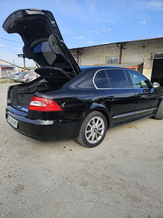 Skoda Superb 2.0 140cp automata