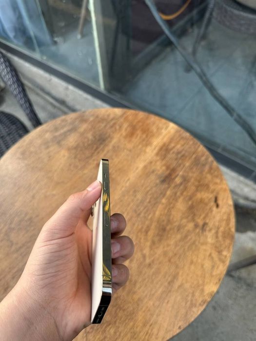 Iphone 13 Pro Gold