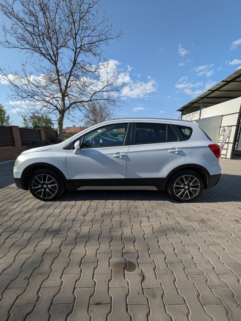 Suzuki S-Cross 1.6 D, 120 cp Allgrip 4x4