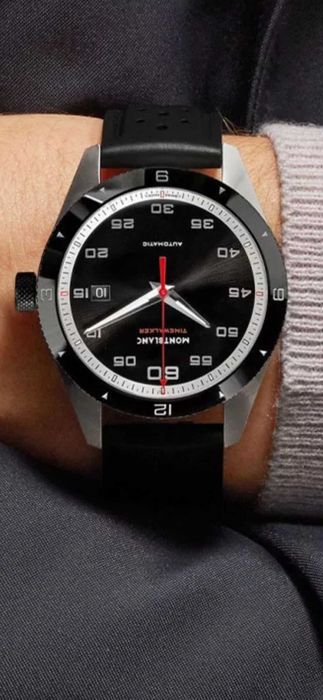 Montblanc

Timewalker Date Black Dial Rubber Strap Men's Watch 116059