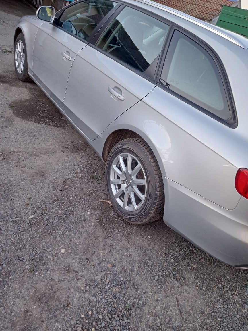 Audi A4 B8 din 2009