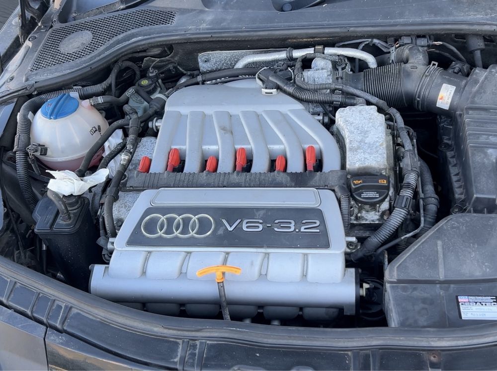 Piese/accesorii Audi TT 8J 3.2i VR6 quattro 250cp