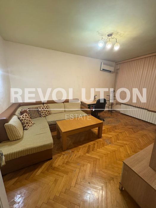 Продава се Двустаен апартамент в Пловдив, Гагарин - 77 кв.м за 1195 €/кв.м - Снимка #3