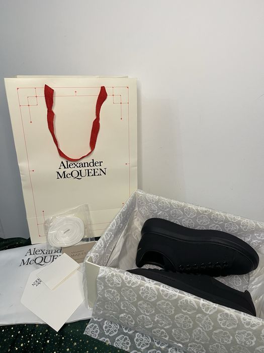 Alexander McQueen Black