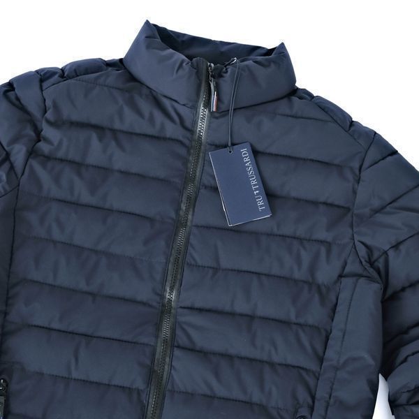ПРОМО TRUSSARDI-L и XL-Оригинално мъжко синьо пухено яке
