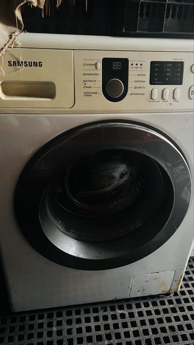 Продам стиральную машинку- автомат