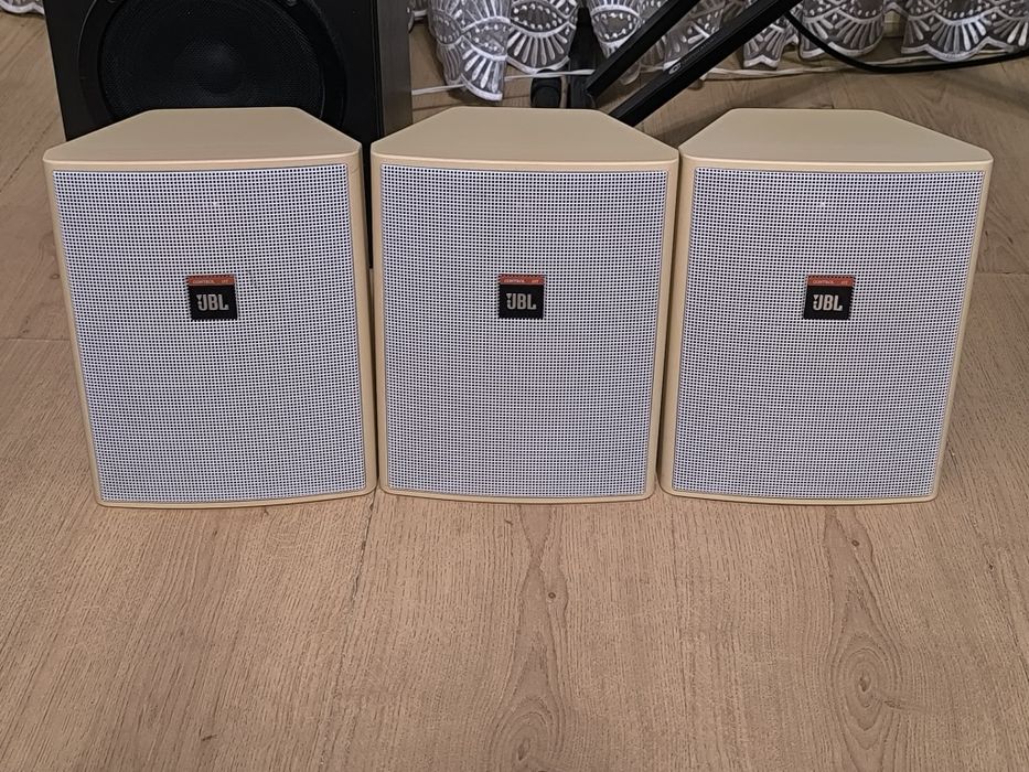 Колони JBL control 25T