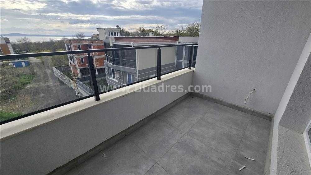 Апартамент с морска панорама гр. Бургас, Сарафово-без такса поддръжка