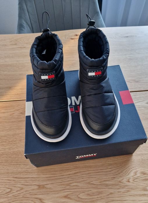 Ghete Tommy Hilfiger Mărimea 36