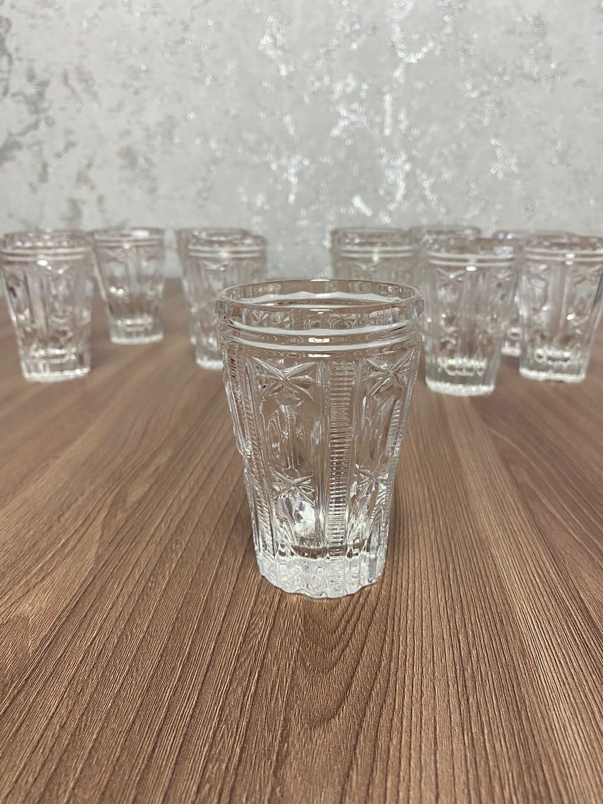 Продам стаканы хрустальные.