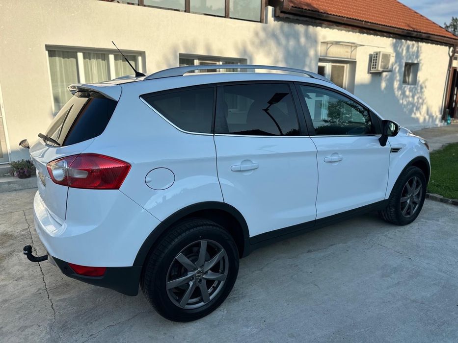 Ford Kuga 2.0 TDCI 4x4 / 140 CP Navi/Camera/Piele/Textil