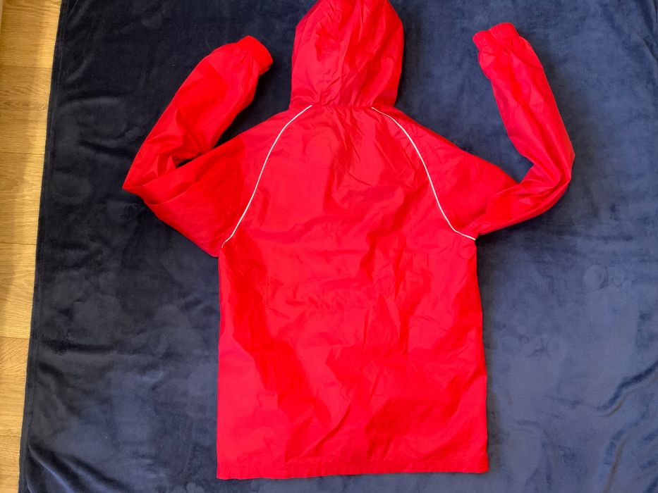Adidas-оригинално  яке 40 s