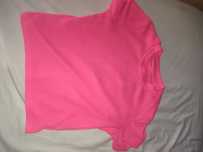 Vând top modern , disponibil