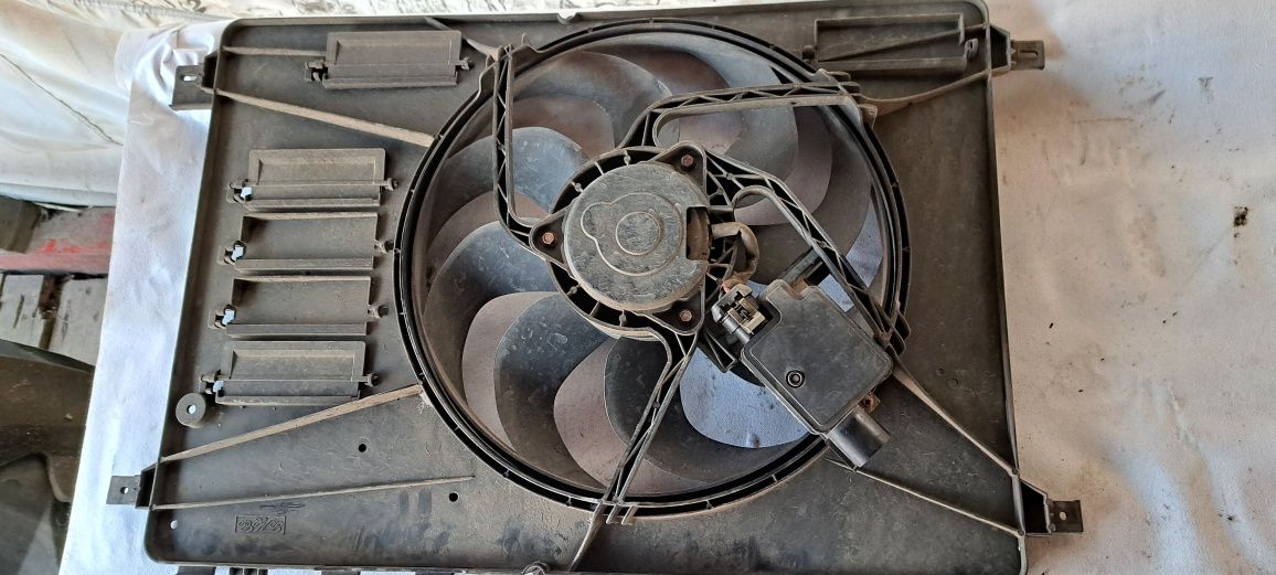 Radiator AC, ventilator mondeo 2.0 benzina și tdci