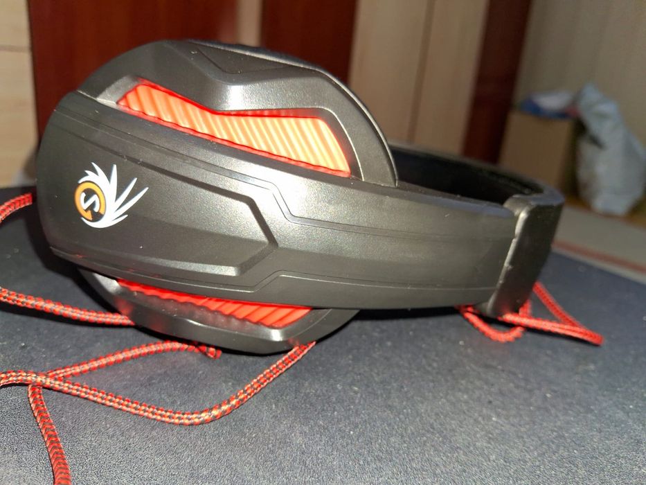 Căști gaming noi