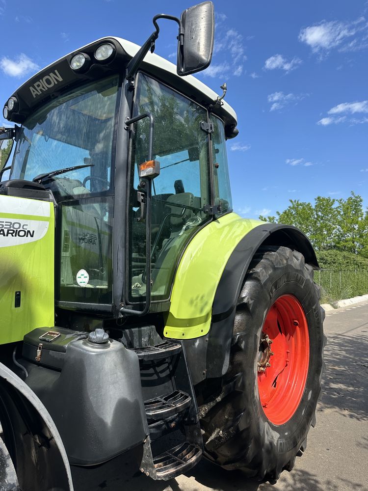 Tractor Claas 630C Arion! Schimb cu apartament ofer diferenta!