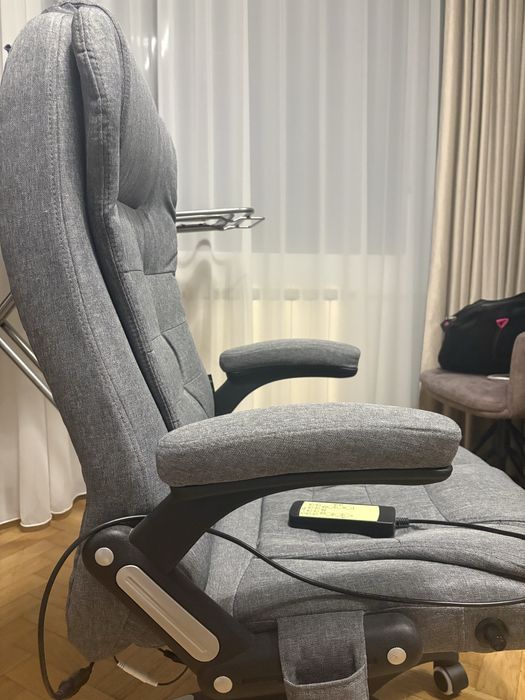 Scaun de birou cu masaj si incalzire